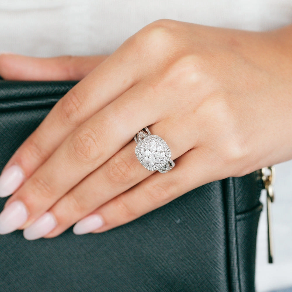 10ct White Gold 0.95 Carat Diamond Cluster Ring