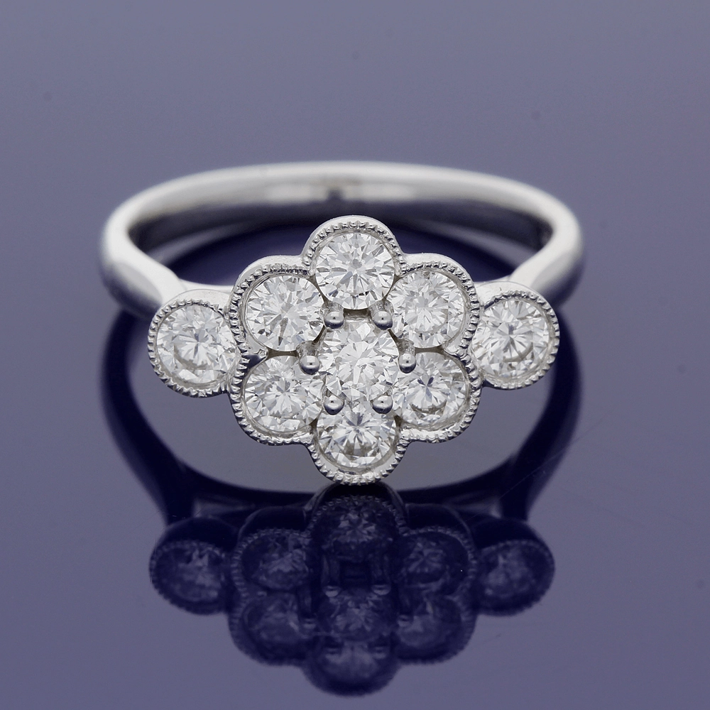 18ct White Gold 1.10ct Diamond Cluster Ring
