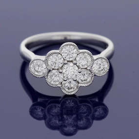 18ct White Gold 1.10ct Diamond Cluster Ring