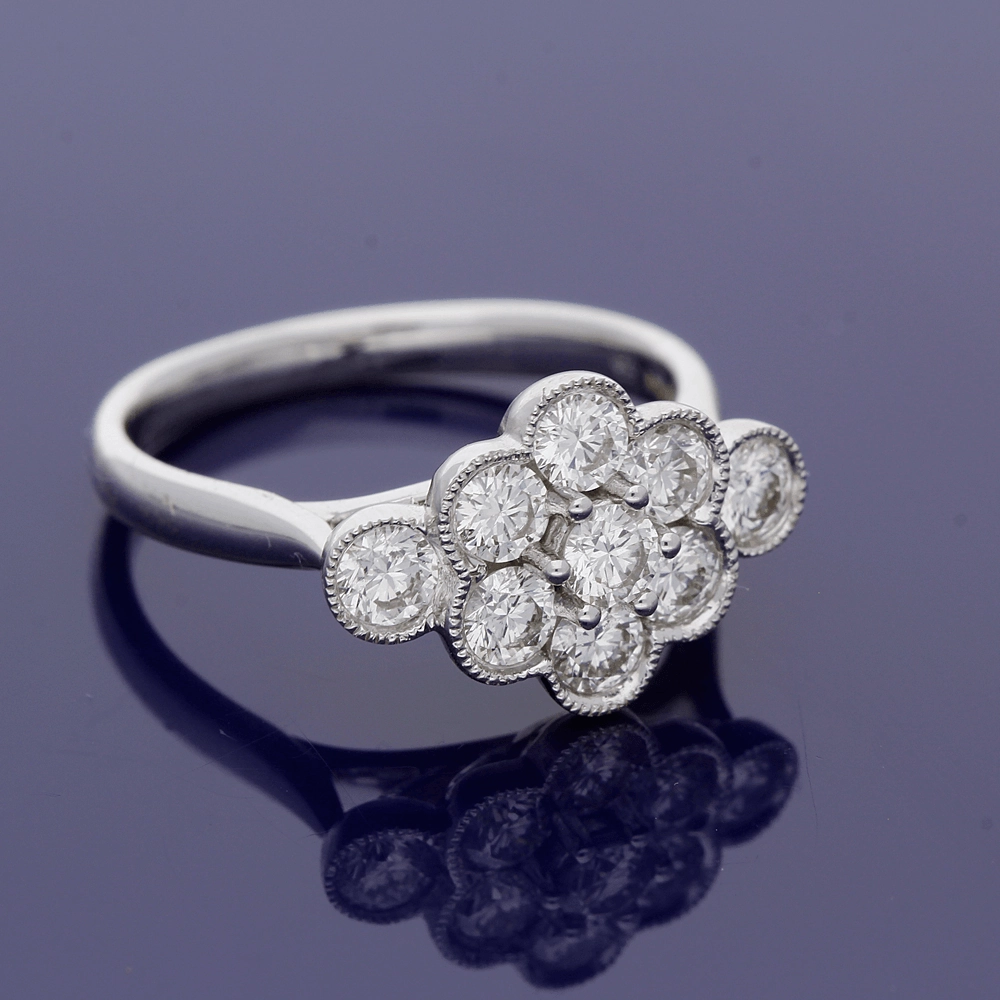 18ct White Gold 1.10ct Diamond Cluster Ring