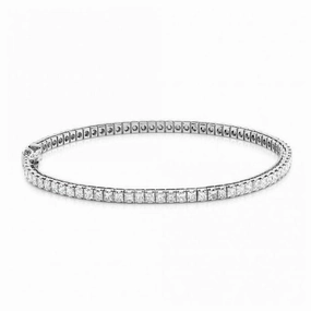18ct White gold Princess cut Diamond bracelet