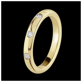 18ct Yellow Gold 3 Diam 0.09 Crt Band
