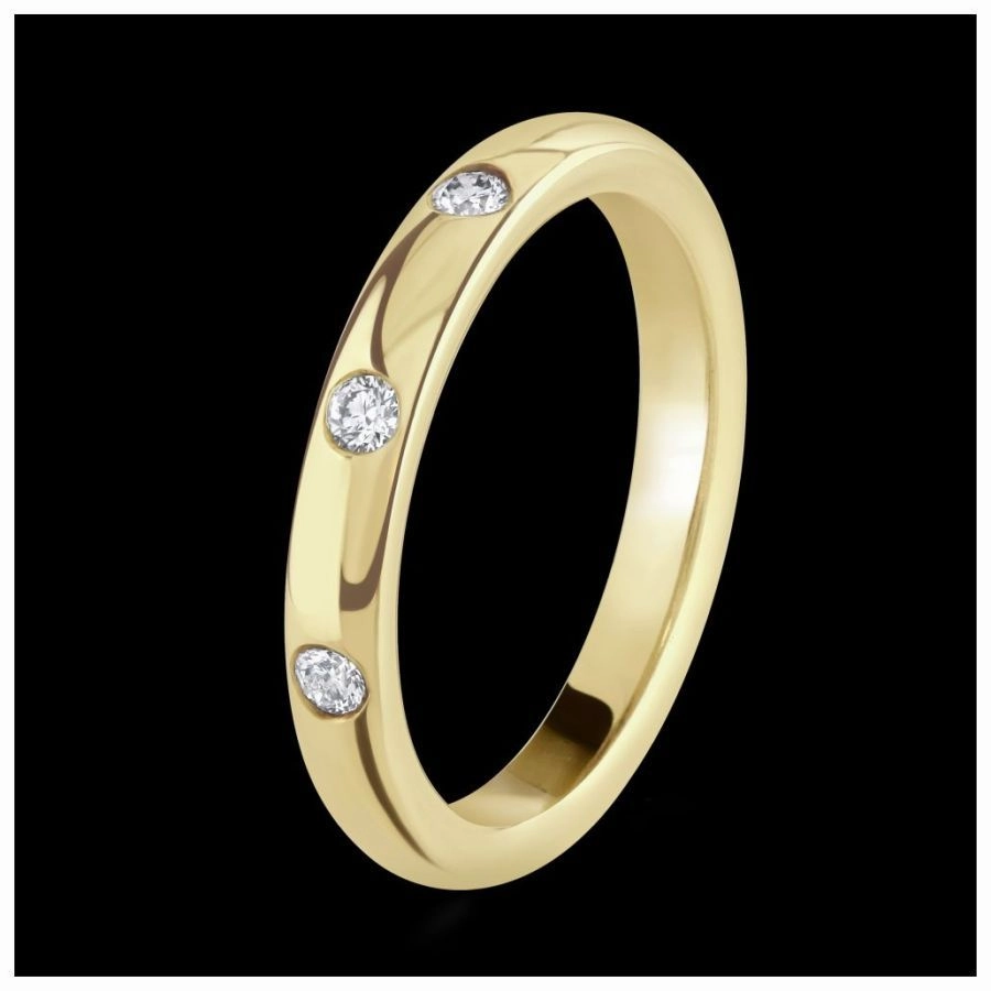 18ct Yellow Gold 3 Diam 0.09 Crt Band