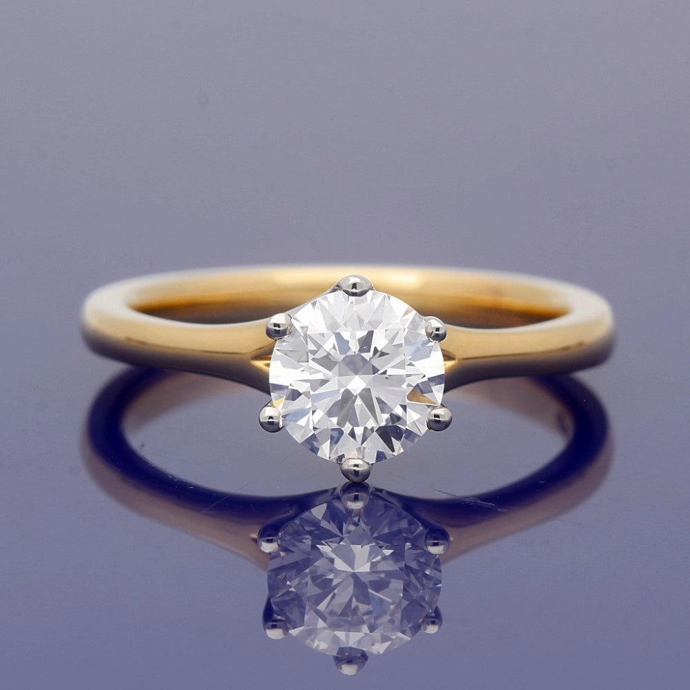 18ct Yellow Gold Certificated 1.01ct Diamond Solitaire Ring