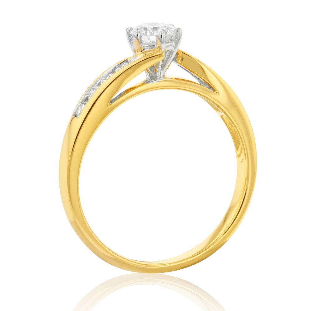 1/2 Carat Flawless Cut Diamonds in Classic Design Ring in 18ct Yellow Gold