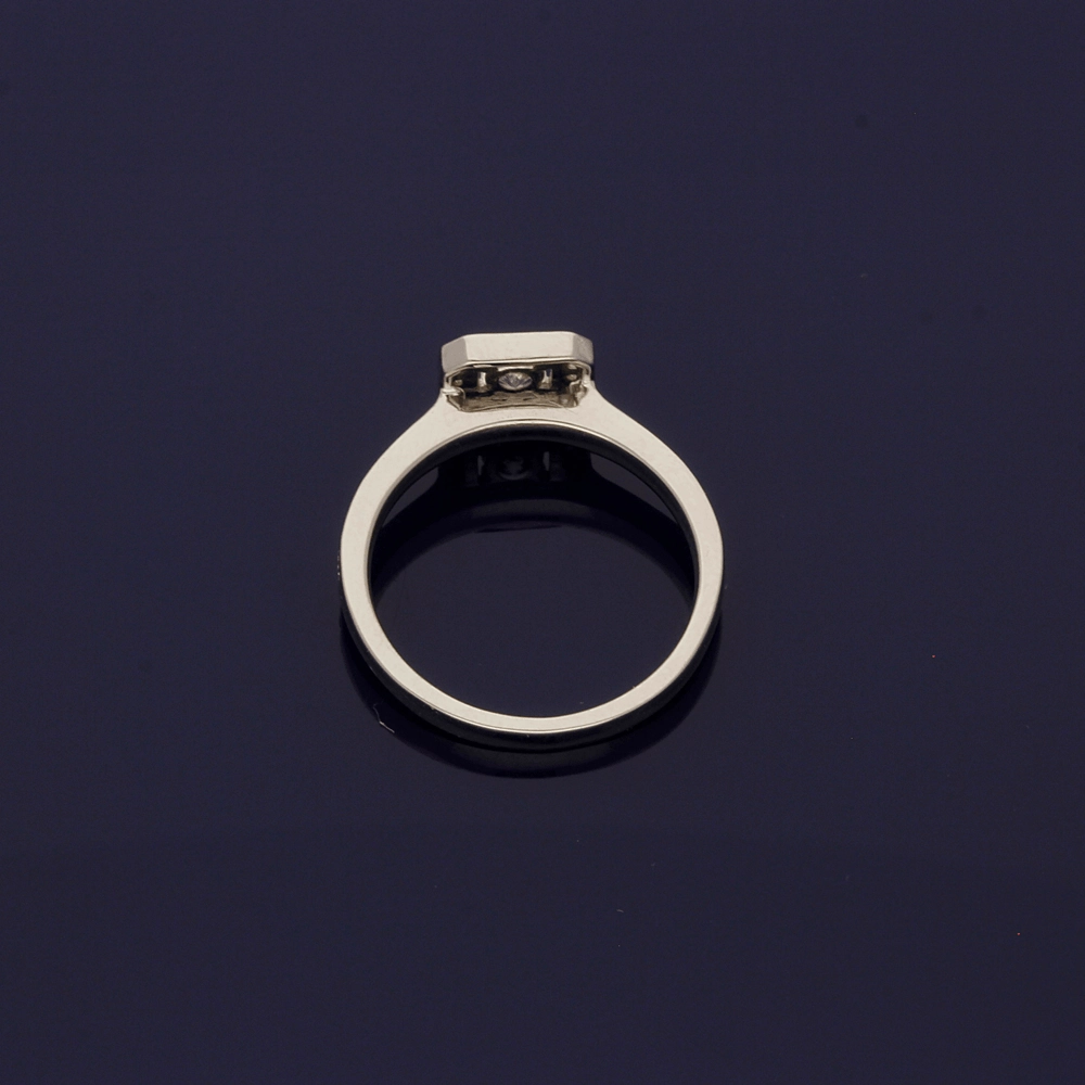 9ct White Gold Diamond Halo Cluster Ring with Diamond Set Shoulders