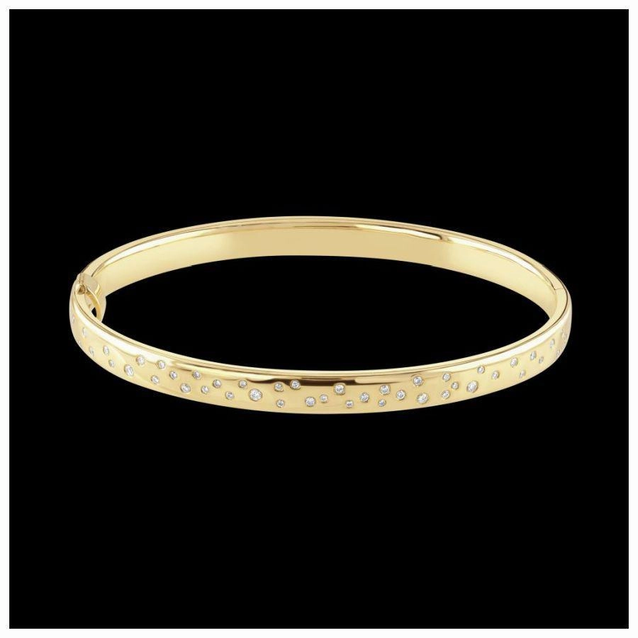 9ct Yellow Gold 45 Scattered Diam Bngl