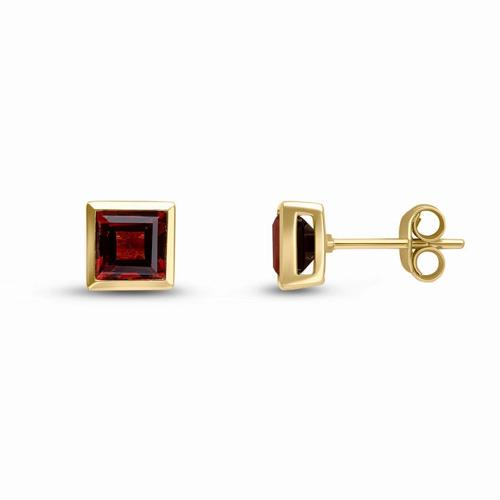 9ct yellow gold square garnet stud earrings