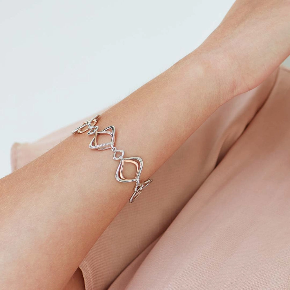 Alicia Rose Entwined Link Bracelet