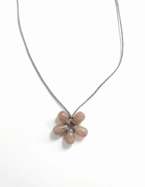 ANN LIGHTFOOT - PETITE SUNSTONE FLOWER NECKLACE