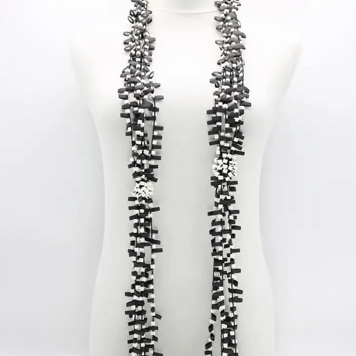 CROCHETED WOODEN BEADS AND RUBBER 5 STRAND