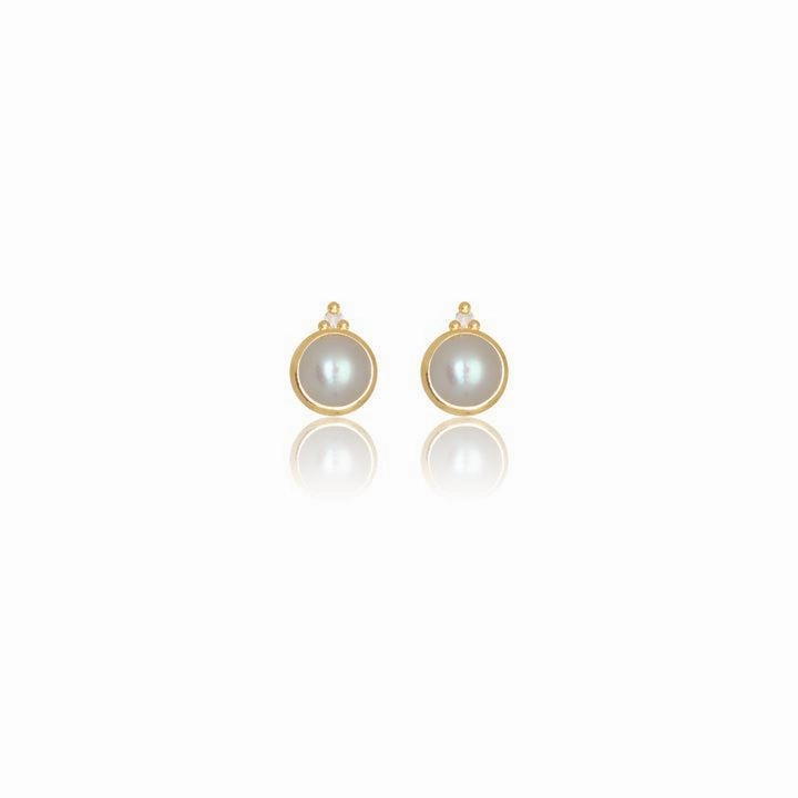 Georgini Natural Freshwater Pearl and Two Natural Diamond June Earrings - Gold