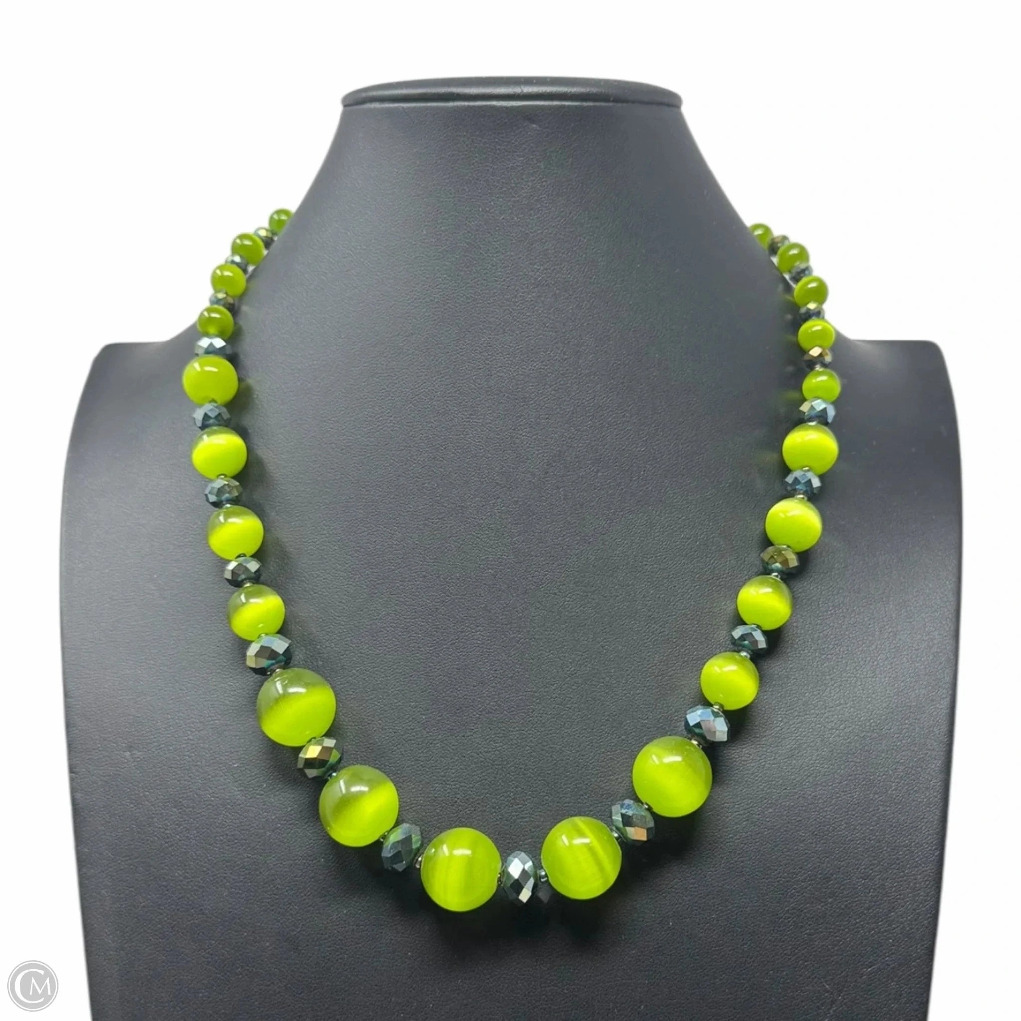 Green Graduated Beaded Necklace Unbranded