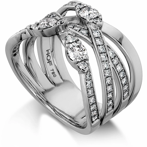 Hearts On Fire Aerial Diamond Right Hand Ring