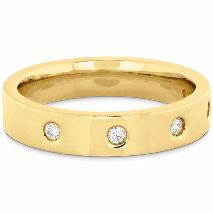 Hearts On Fire Coupled Multi Diamond Flat Burnish Band