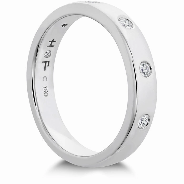 Hearts On Fire Coupled Multi Diamond Round Burnish Band
