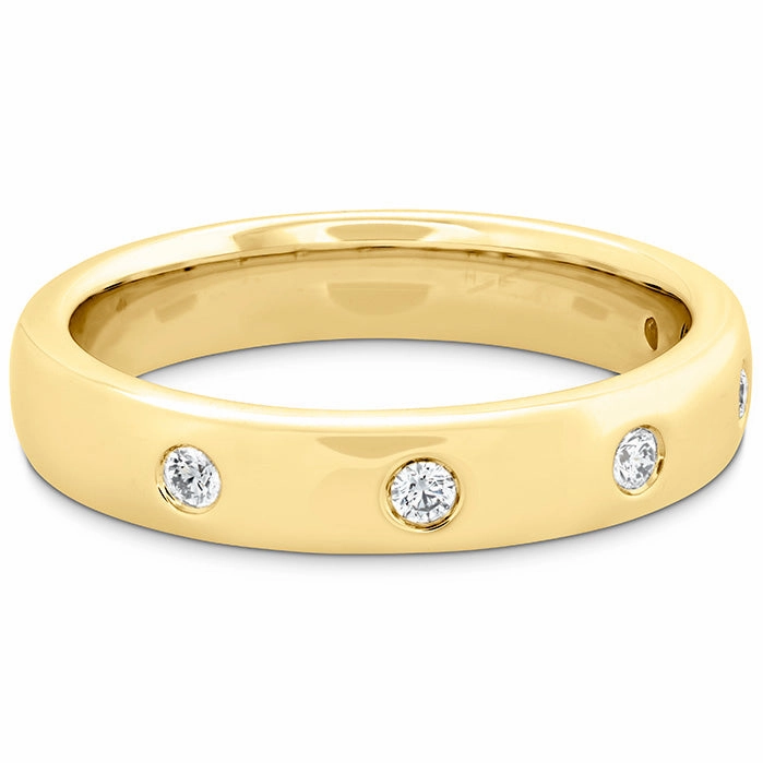 Hearts On Fire Coupled Multi Diamond Round Burnish Band