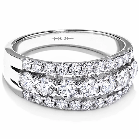 Hearts On Fire Enjoyment Right Hand Diamond Ring