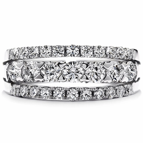 Hearts On Fire Enjoyment Right Hand Diamond Ring