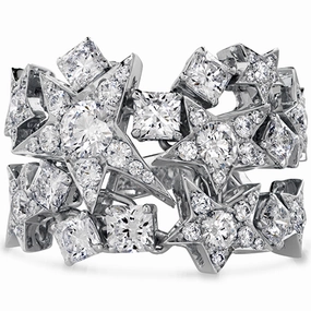 Hearts On Fire Illa Constellation Right Hand Diamond Ring