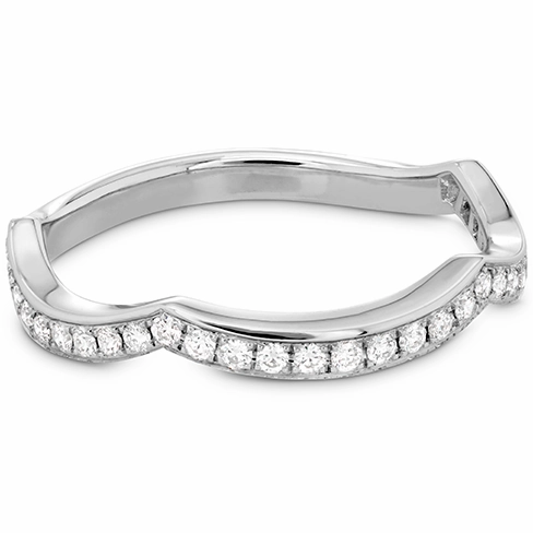 Hearts On Fire Illustrious Twist Diamond Band
