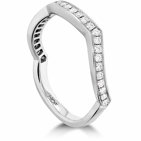 Hearts On Fire Illustrious Twist Diamond Band