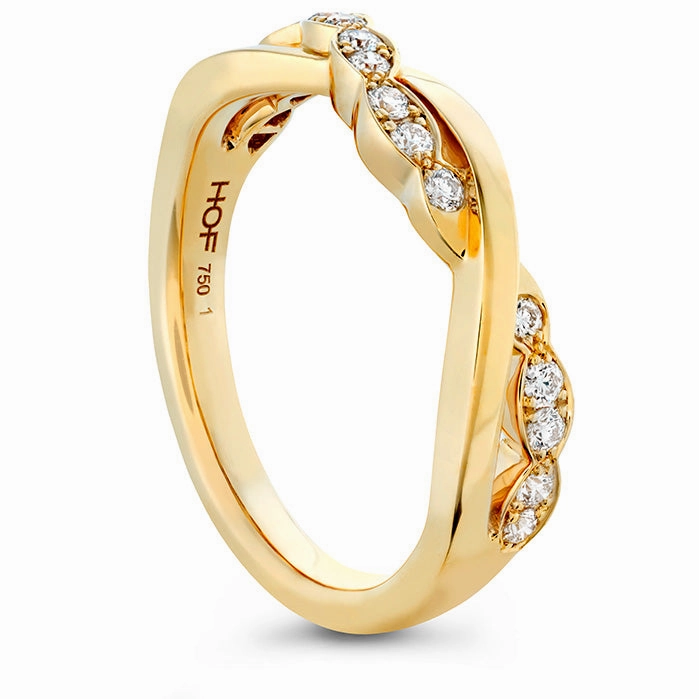 Hearts On Fire Lorelei Floral Twist Diamond Band