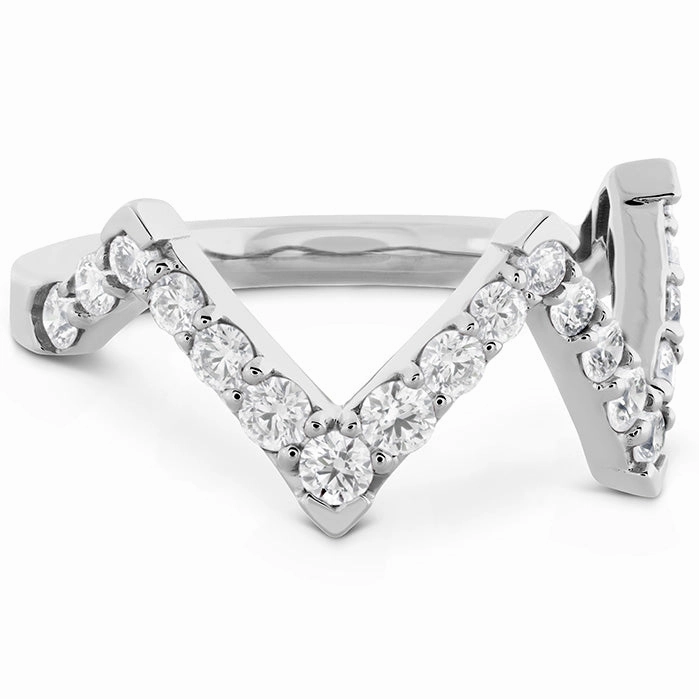 Hearts On Fire Triplicity Pointed Diamond Ring