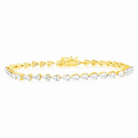Luminesce Lab Grown 10ct Yellow Gold Fancy Bracelet in 3.2 Carat Diamond