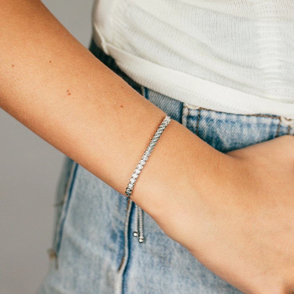 Luminesce Lab Grown 13 Diamonds Bracelet in Sterling Silver
