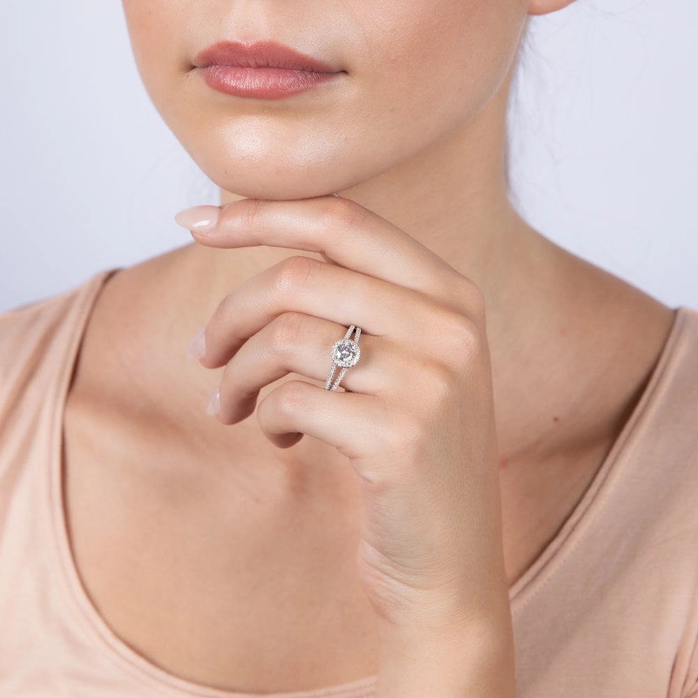 Luminesce Lab Grown 14ct White Gold 1 Carat Diamond Split Shank Ring