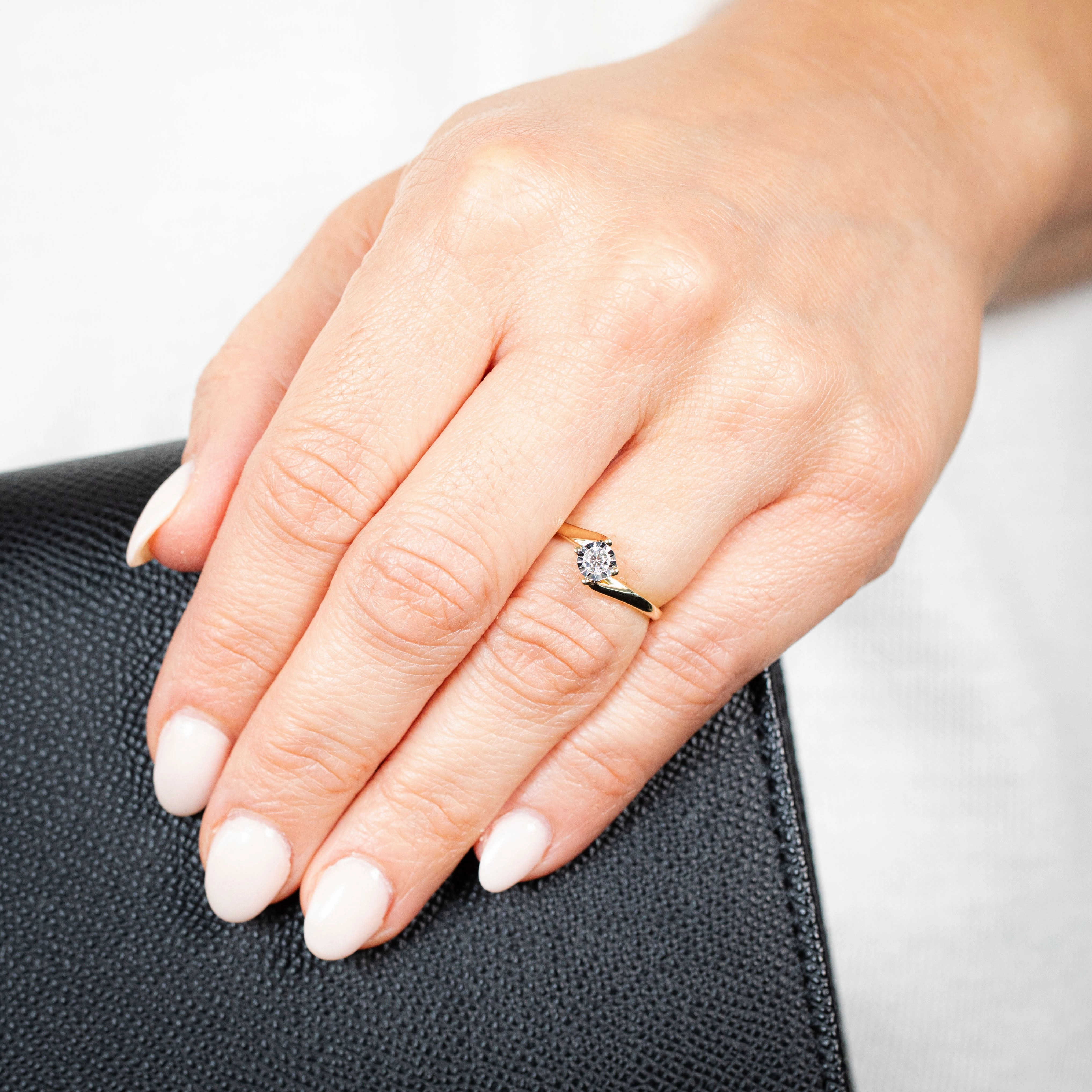 Luminesce Lab Grown 1/10 Carat Diamond 4 Claw Ring in 9ct Yellow Gold