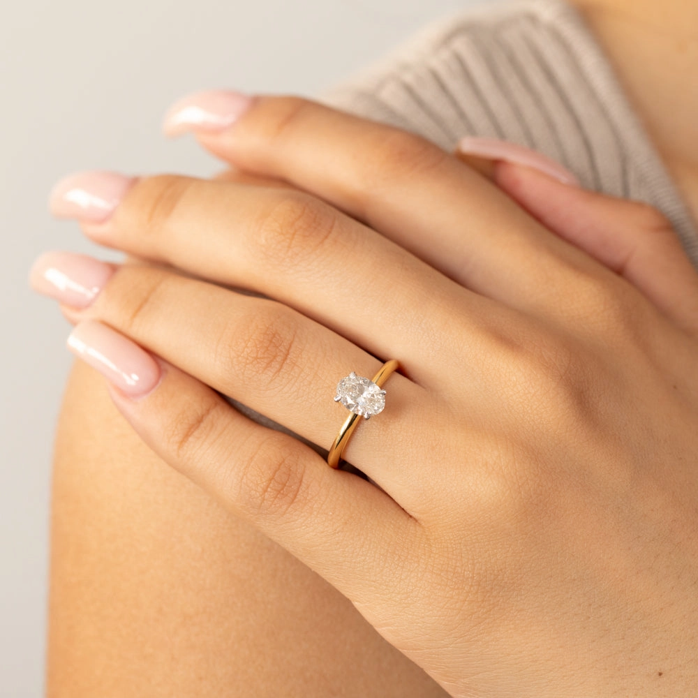 Luminesce Lab Grown 1 Carat Certified Oval Engagement Ring in 18ct Yellow Gold