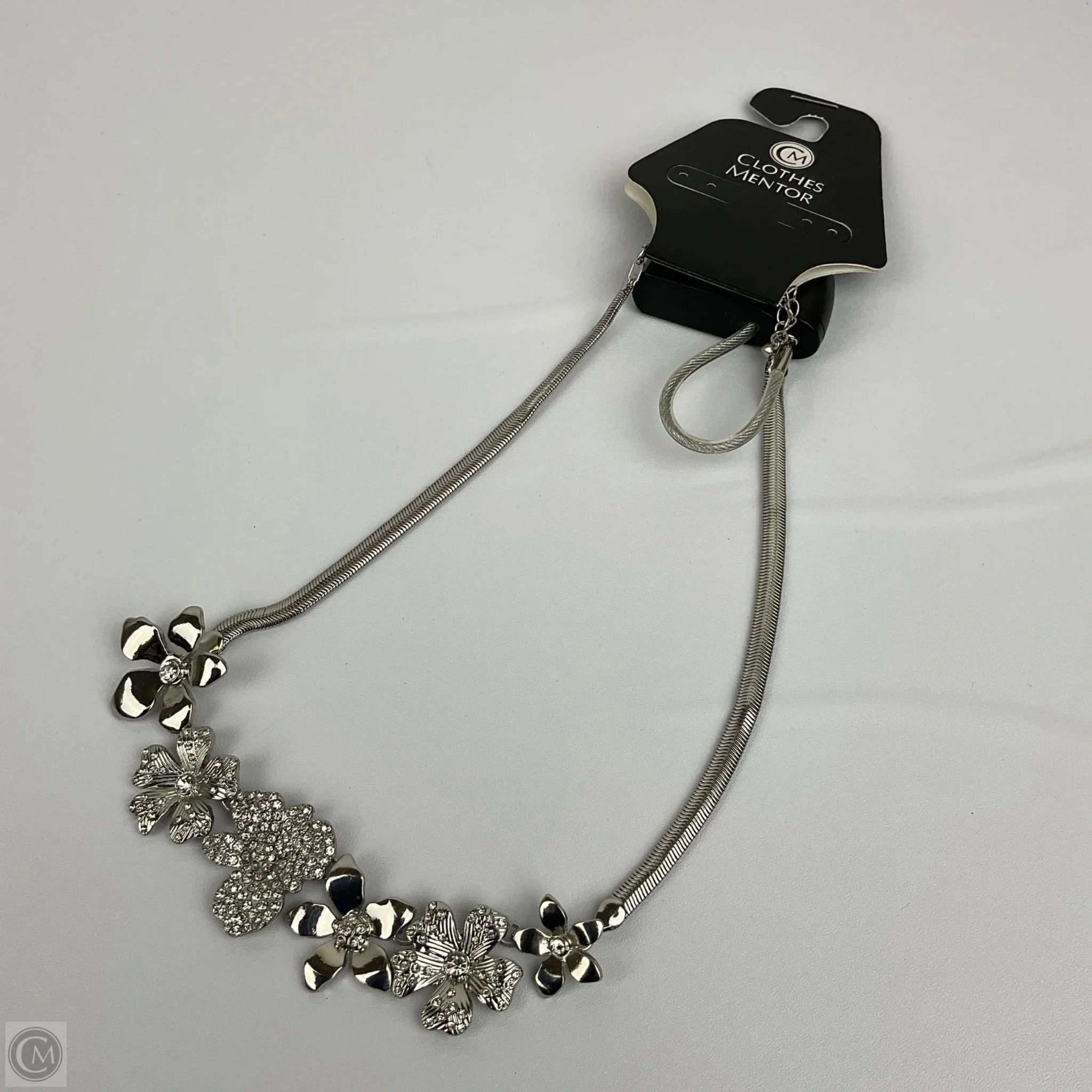 Necklace Charm By Clothes Mentor