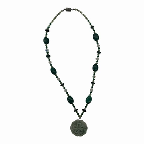 Necklace Charm By Clothes Mentor In Green