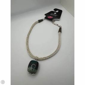 Necklace Choker & Collar By Clothes Mentor