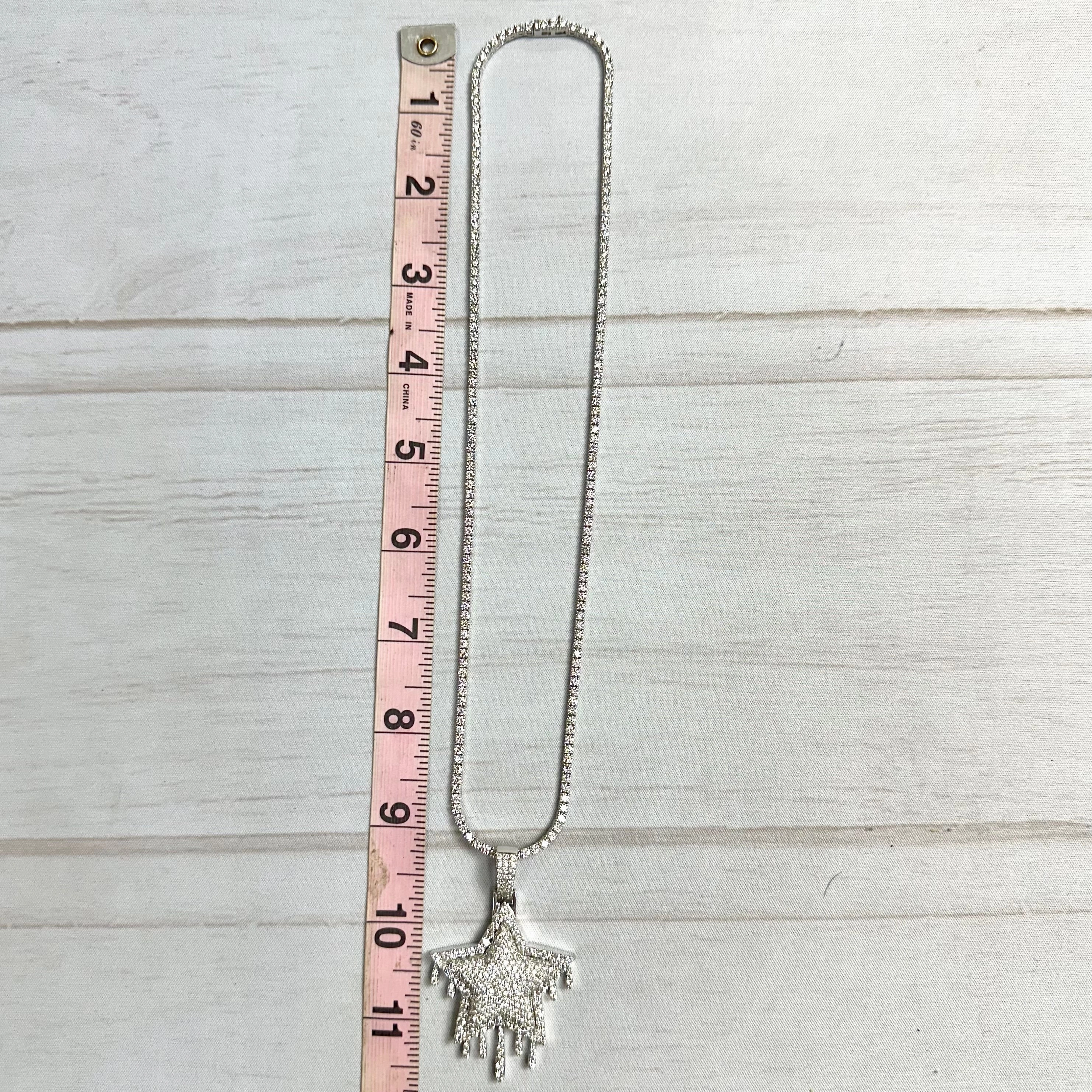Necklace Luxury Designer in White Gold