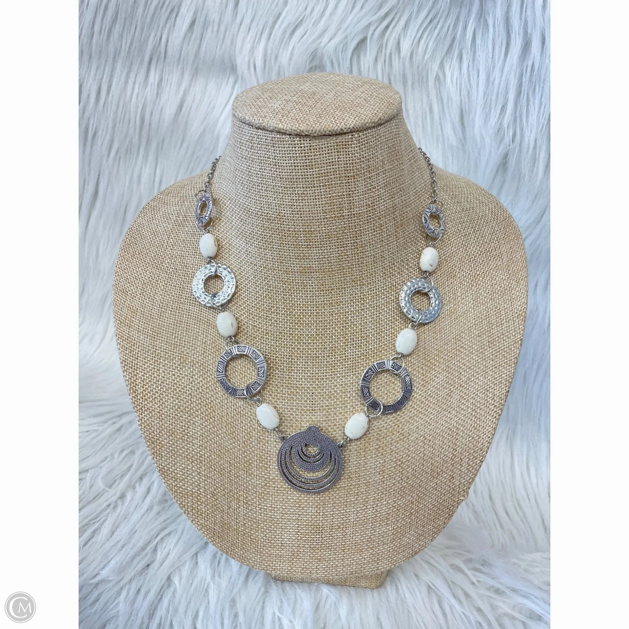 Necklace Other By Clothes Mentor