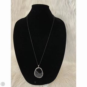 Necklace Pendant By Clothes Mentor