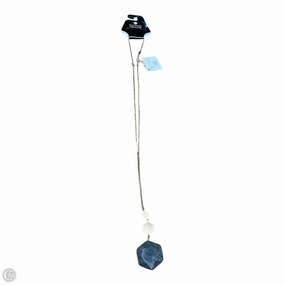 Necklace Pendant By Clothes Mentor