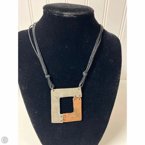Necklace Pendant By Clothes Mentor