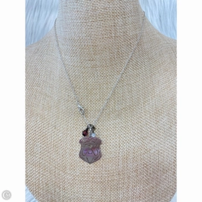 Necklace Pendant By Clothes Mentor