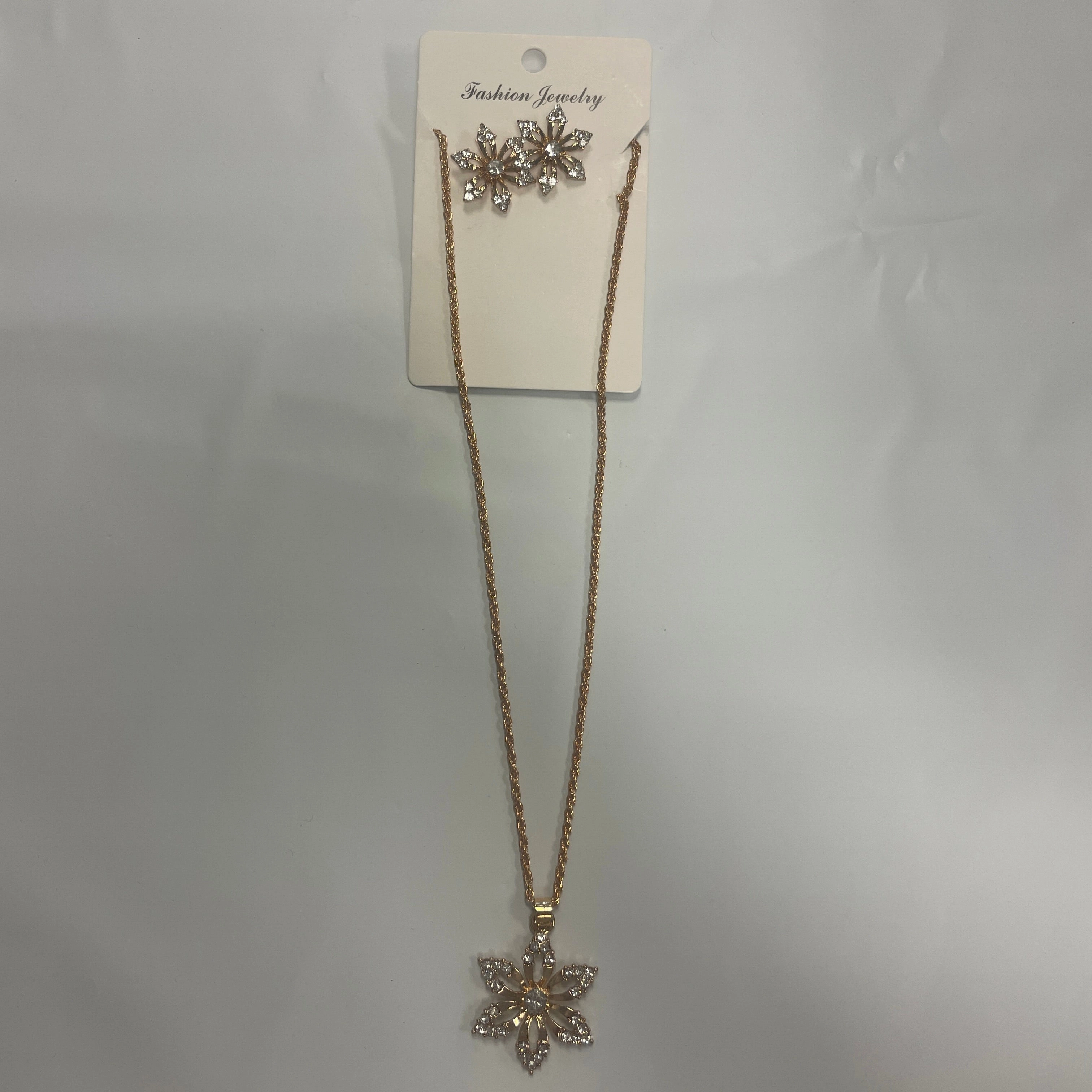 Necklace Set By Clothes Mentor