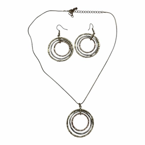 Necklace Set By Clothes Mentor In Gold, Size:02 Piece Set