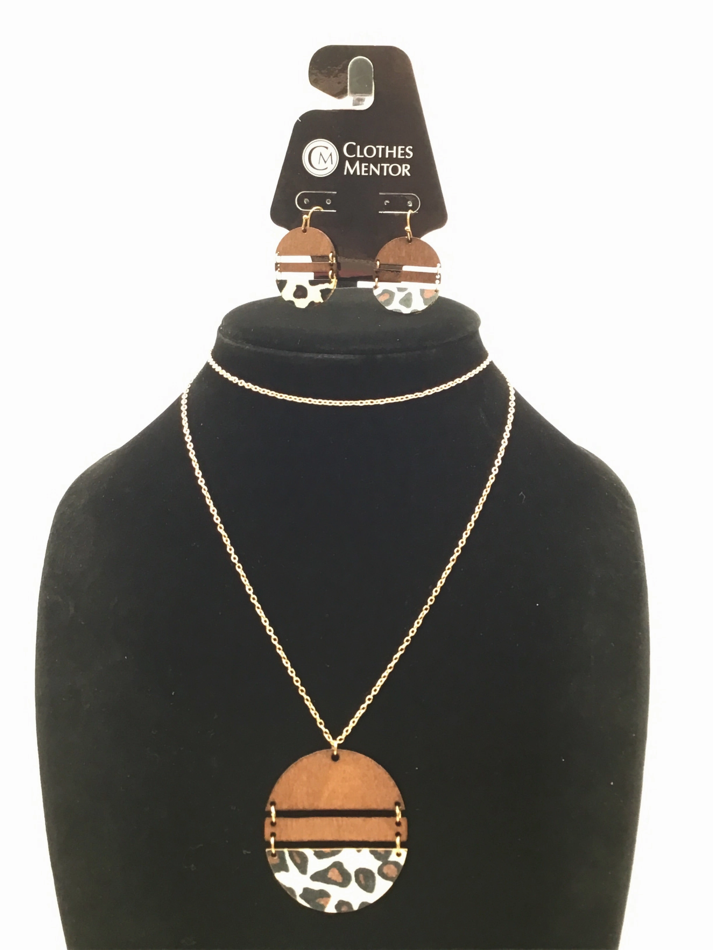 Necklace Set By Clothes Mentor, Size: 02 Piece Set