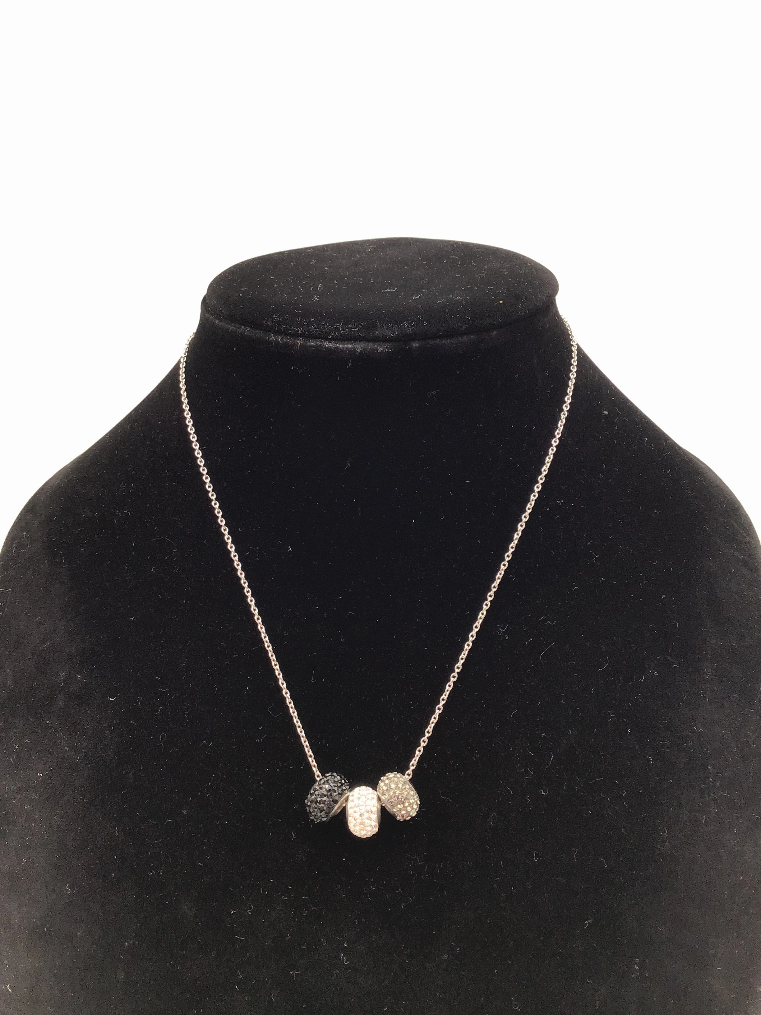 Necklace Set By Clothes Mentor