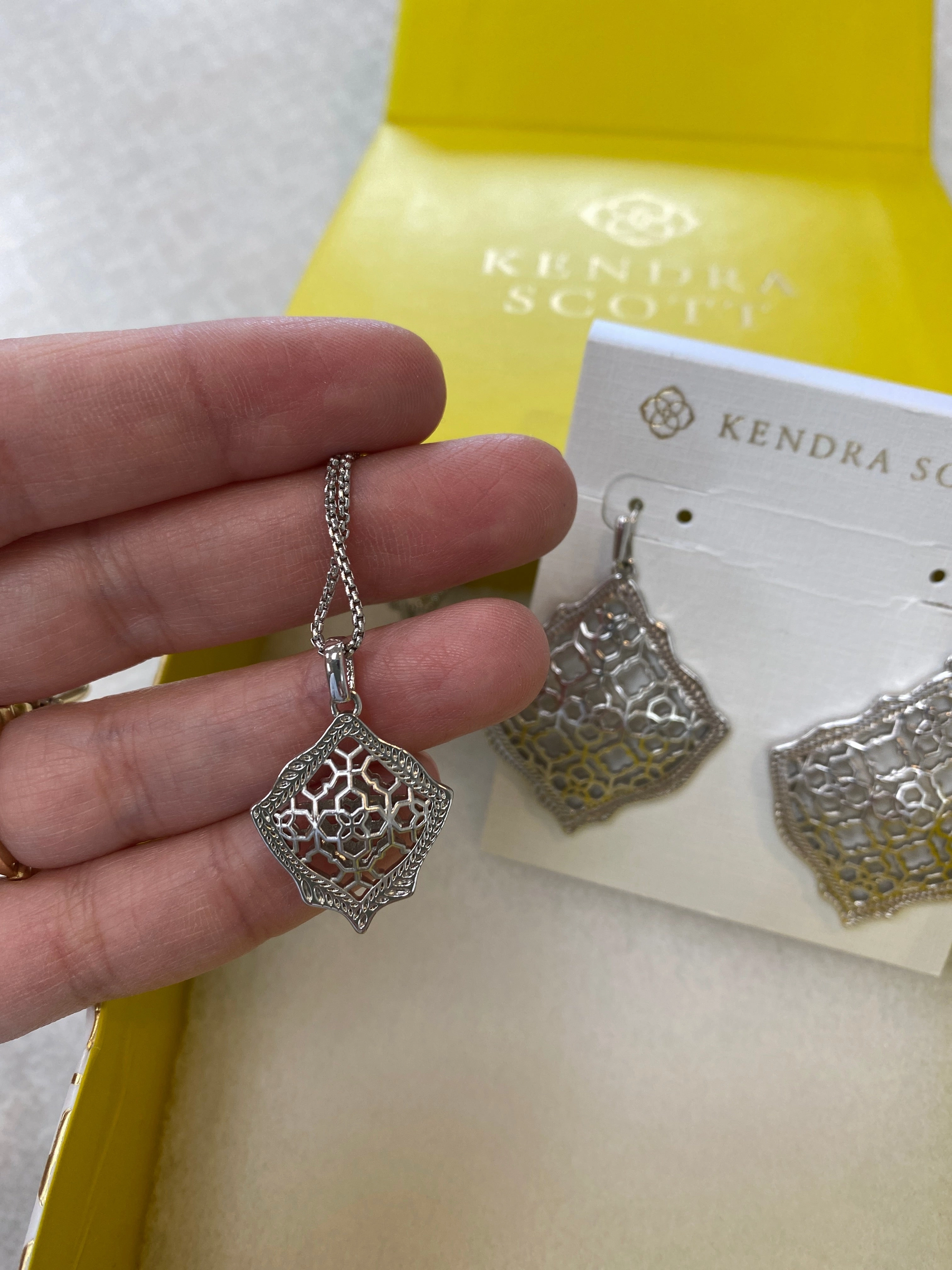 Necklace Set Designer By Kendra Scott