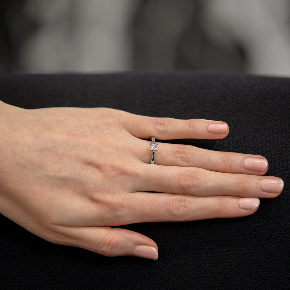 Platinum 0.32ct Princess Cut Diamond Solitaire Engagement Ring