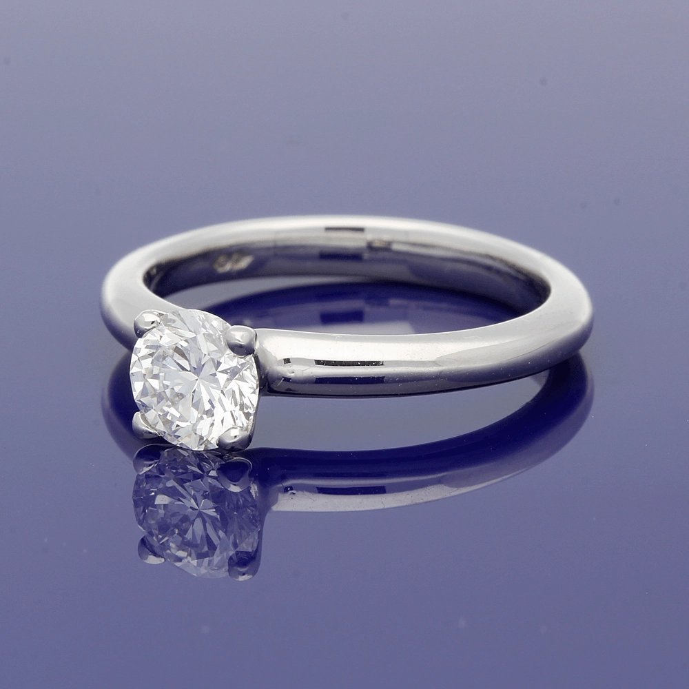 Platinum 0.70ct Certificated Round Brilliant Cut Diamond Solitaire Ring????????