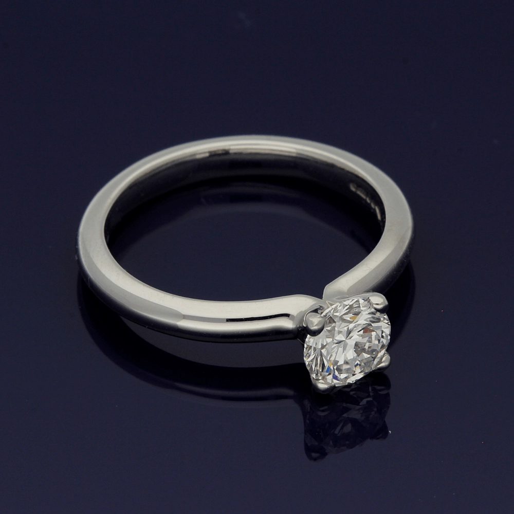 Platinum 0.70ct Certificated Round Brilliant Cut Diamond Solitaire Ring????????